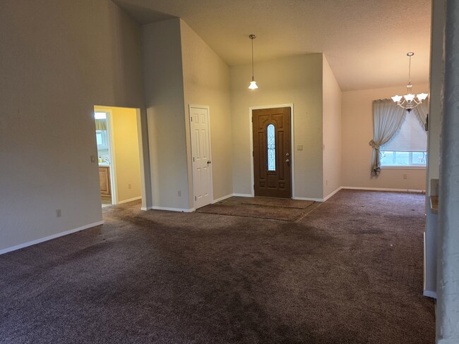 Foto del edificio - 208 Sunset Ln