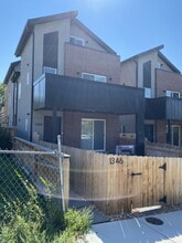 Building Photo - 1344 Knox Ct