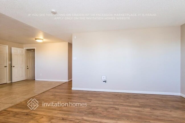 Building Photo - 1497 S Andes Way