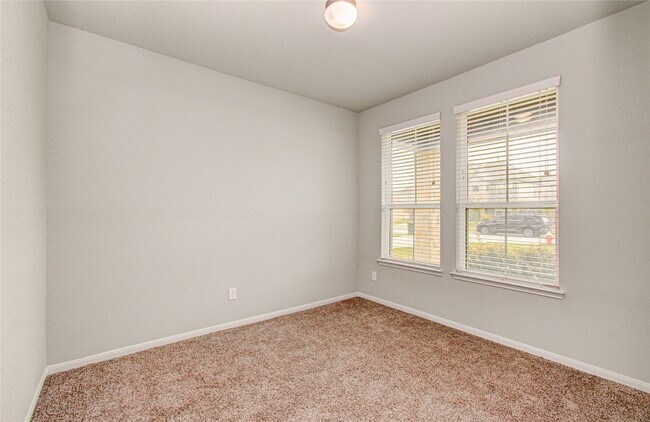 Foto del edificio - 20722 Iron Timber Ln