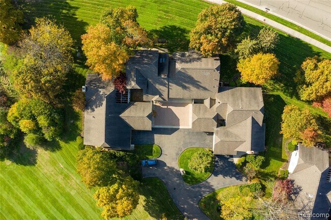 Foto del edificio - 1835 Golf Ridge Dr