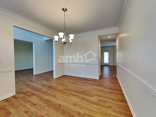Building Photo - 5901 Parkstone Drive