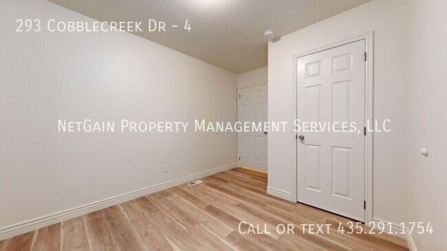 Foto del edificio - 293 E Cobblecreek Dr