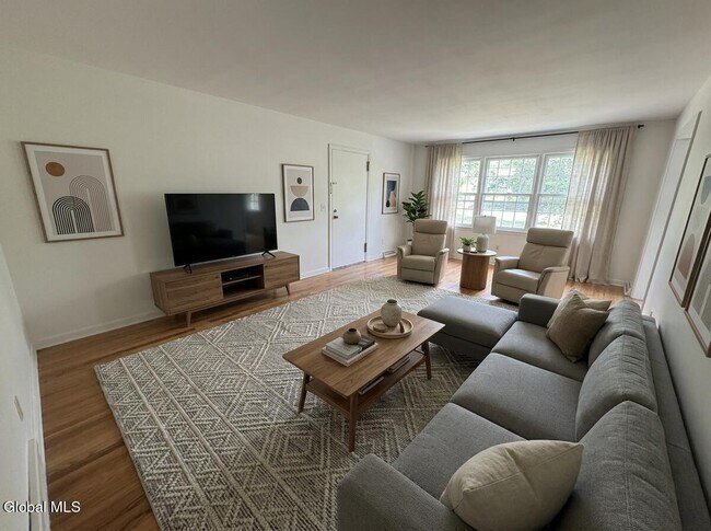Foto del edificio - 3 Minnowbrook Ave