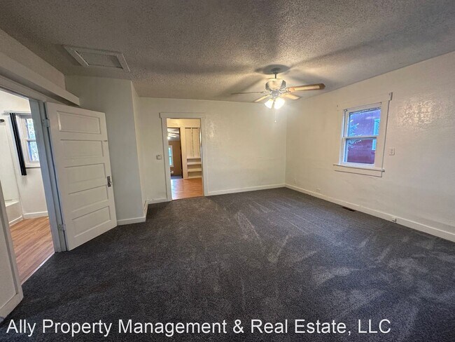 Building Photo - 1 br, 1 bath House - 1823 Ave G