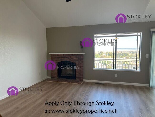 Foto del edificio - 523 Bustos Pl