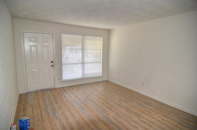 Foto del edificio - 4822 Bedford Dr