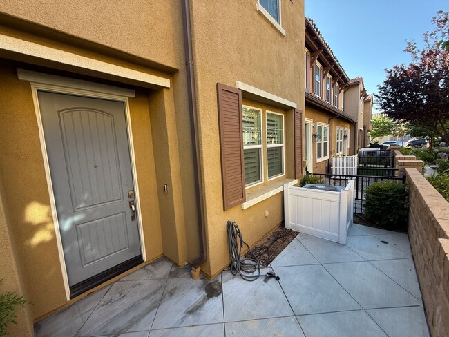 Building Photo - West Creek 3 Bedroom Home for Rent in Vale...