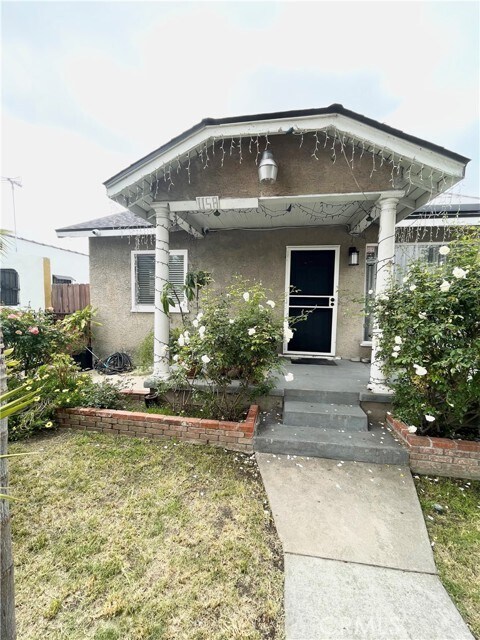 Building Photo - 1158 E 77th Pl
