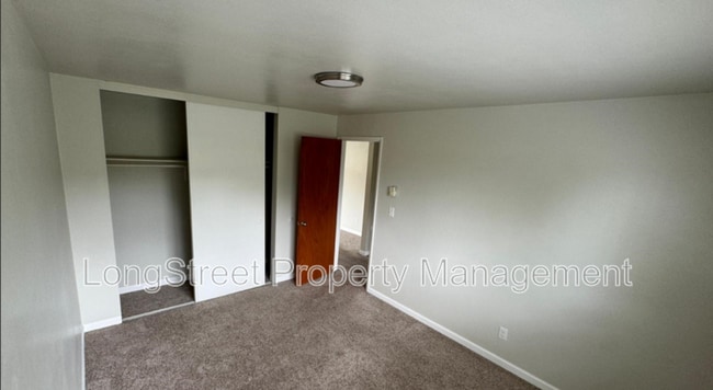 Foto del edificio - 355 SW 10th St