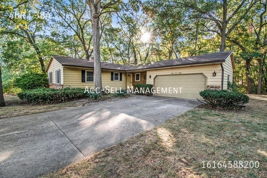 Foto principal - 2580 Emerson Ave NW