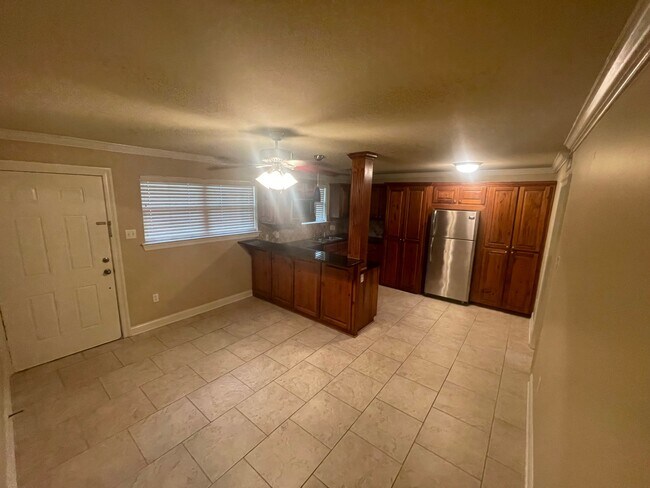 Sala de estar - 1290 Park Blvd