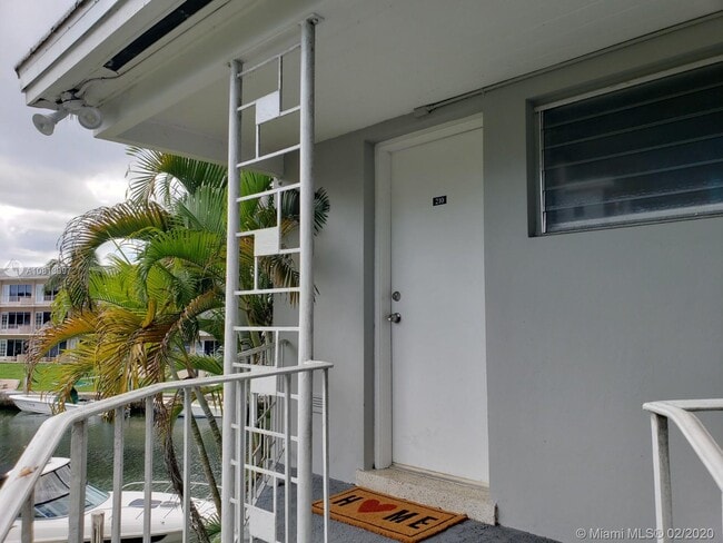 Building Photo - 6100 Caballero Blvd