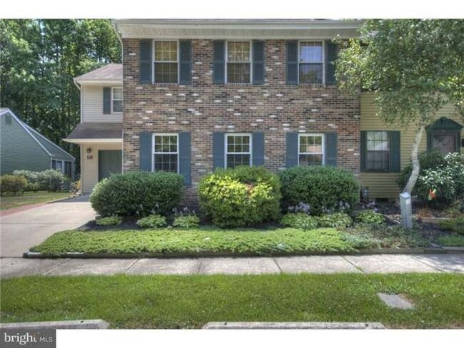 Foto del edificio - 19 Fawnhollow Ct