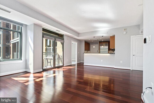 Foto del edificio - 2425 L St NW