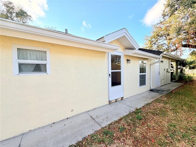 Foto del edificio - 1020 2nd Ave NW