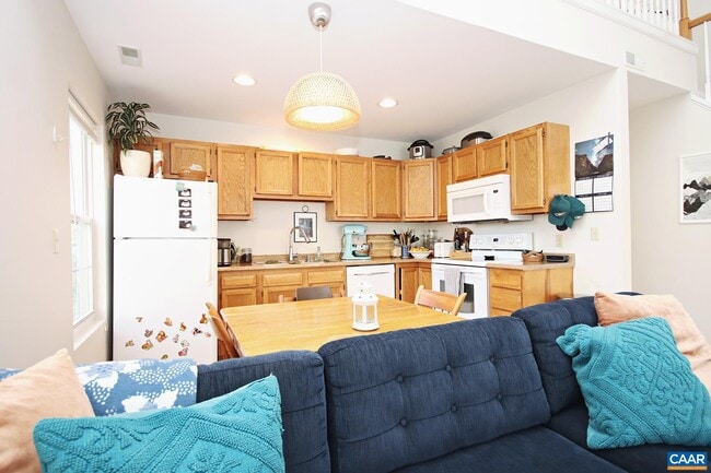 Building Photo - 118 Greenwich Ct