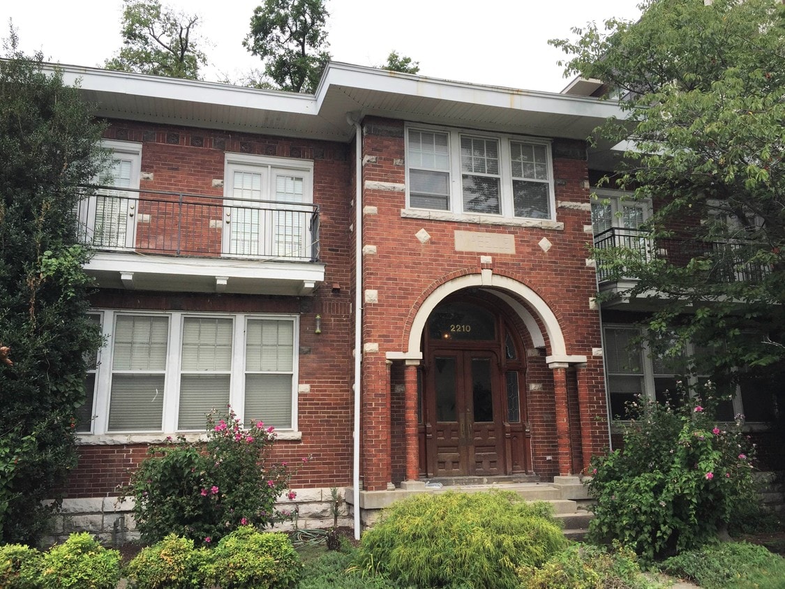 The MABELLE House - 2210 State St
