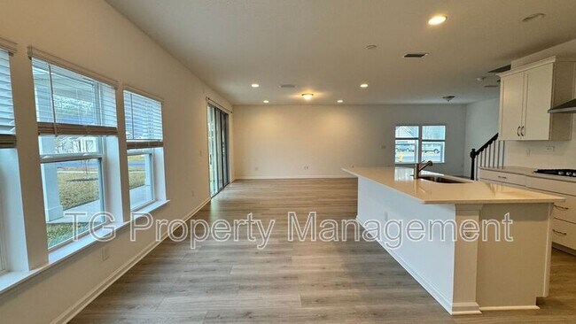 Foto del edificio - 117 Crew Ct