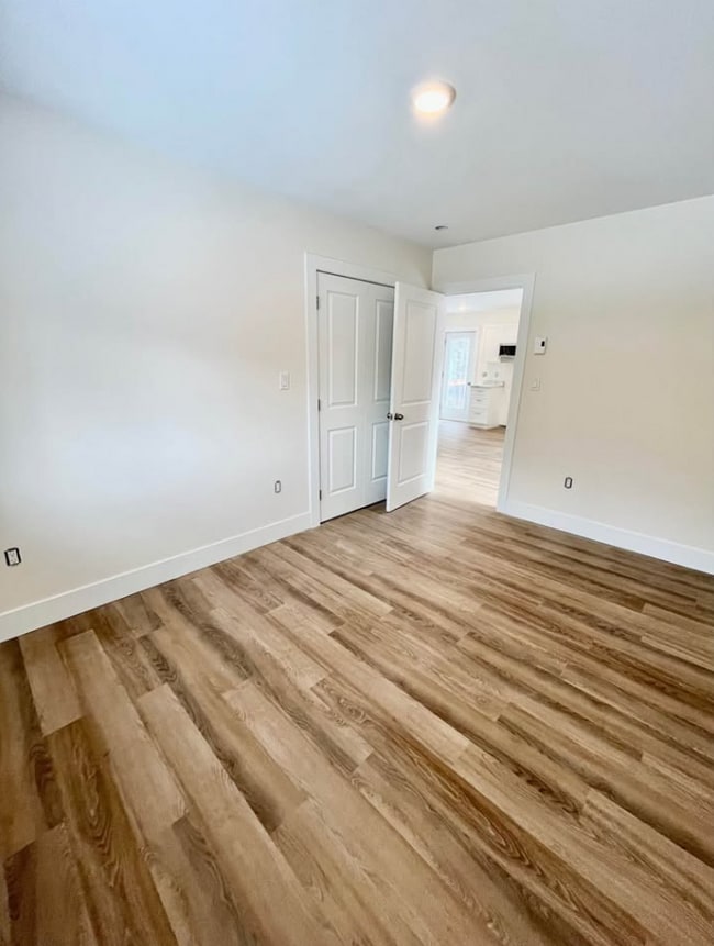 Building Photo - 161 Nevers Rd