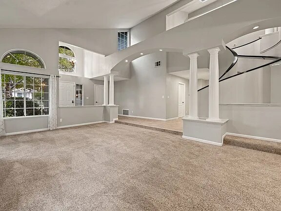 Foto principal - 4086 Bancroft Dr