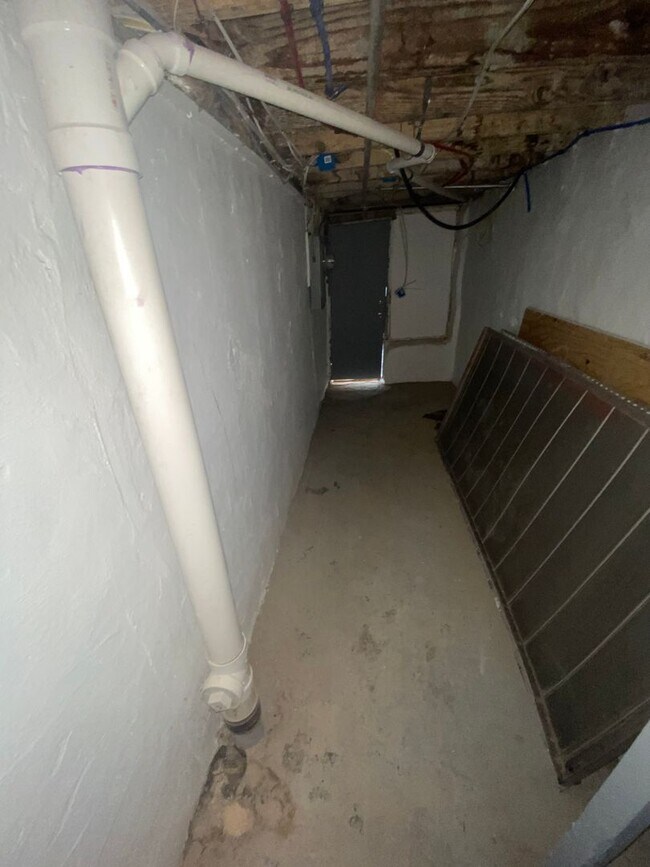 Building Photo - All New 3 Bedroom Remodel in Upper Darby w...