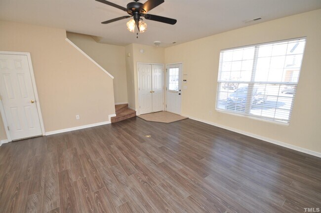Foto del edificio - 5335 Glen Canyon Rd