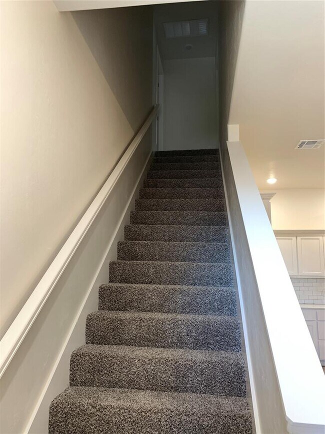 Foto del edificio - 3341 Enclave Pl