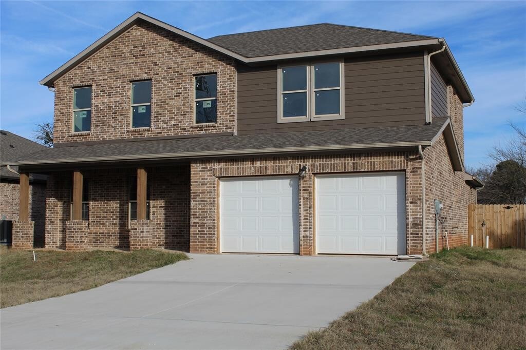 2811 W Washington St, Denison, TX 75020 House for Rent in Denison, TX