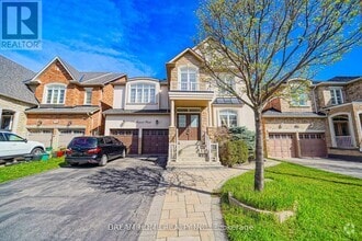 Building Photo - 116 Foxwood Rd