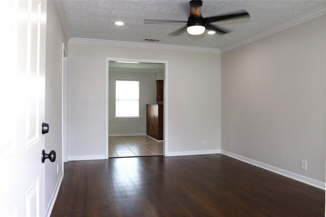 Building Photo - 11210 Leitrim Way