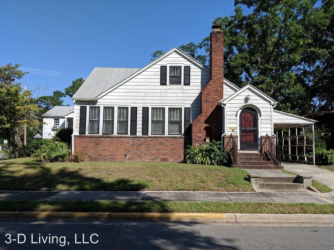 Primary Photo - 3 br, 1 bath House - 233 Lawton Avenue