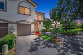 Building Photo - 937 NW 104th Way