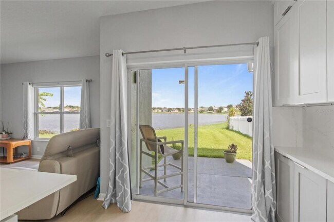 Building Photo - 13646 Hawk Lake Dr