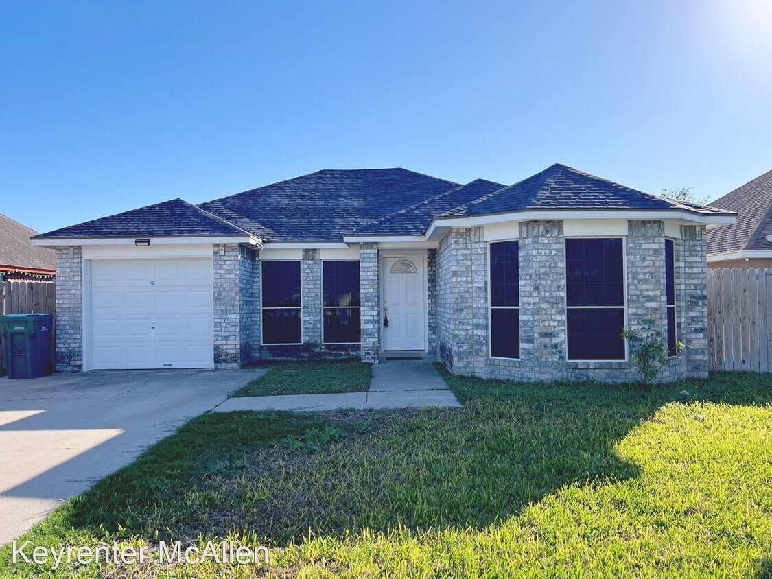 Foto principal - 4 br, 2 bath House - 1204 E Rio Vista Avenue