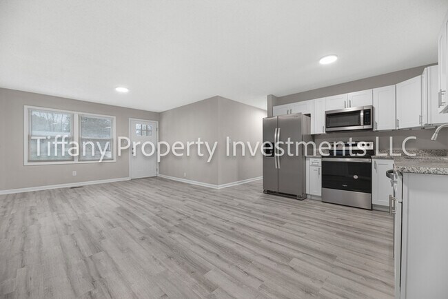 Foto del edificio - 2331 Woodleaf Dr