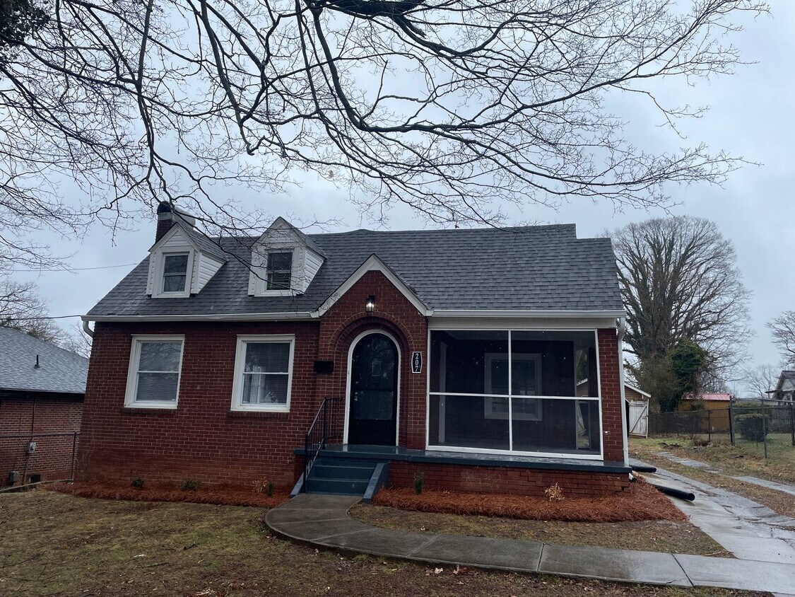 Photo - 207 Clayton St (Winston-Salem, NC)