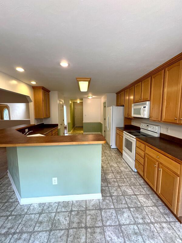 Building Photo - 2305 Trescott Way