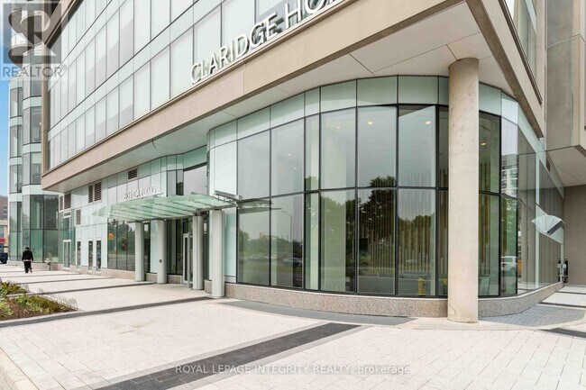 Photo du bâtiment - 805 Carling Ave