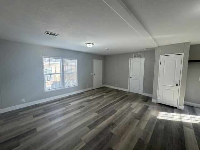Foto del edificio - 2691 Vindale St