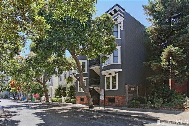 Building Photo - 57 Beideman St