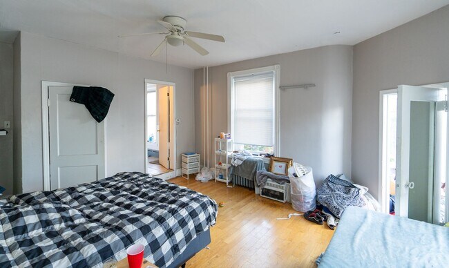 Foto del edificio - Large One bedroom Melrose area