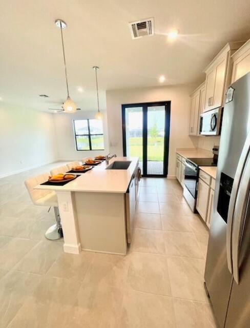 Foto del edificio - 14043 SW Thorens Dr