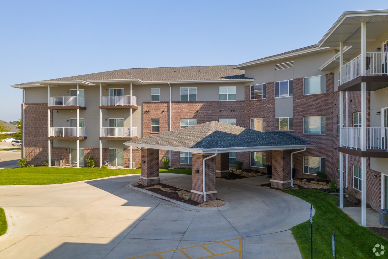 The Dakota Apartments Lincoln, NE