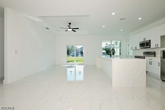 Foto del edificio - 3421 55th St W