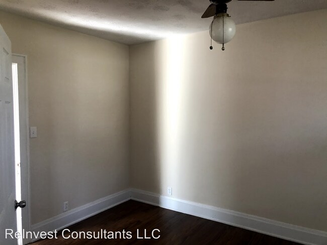 Building Photo - 3 br, 1 bath House - 1431 Regent Ave