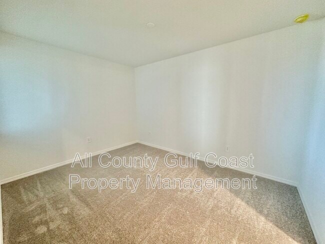 Foto del edificio - 12320 Wellen Golf St