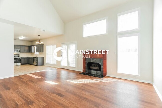 Foto del edificio - 3 Bedroom Pet-Friendly Home in BESSEMER, AL with Main Street Renewal