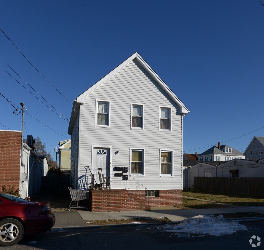 Building Photo - 7-9 Edward St
