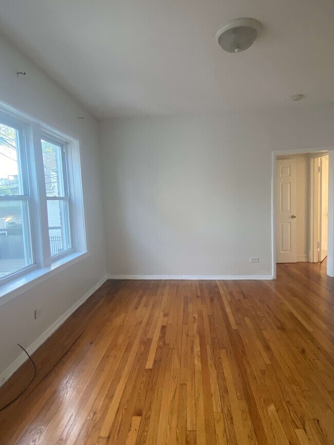 Foto del edificio - 3107 W Cortland St
